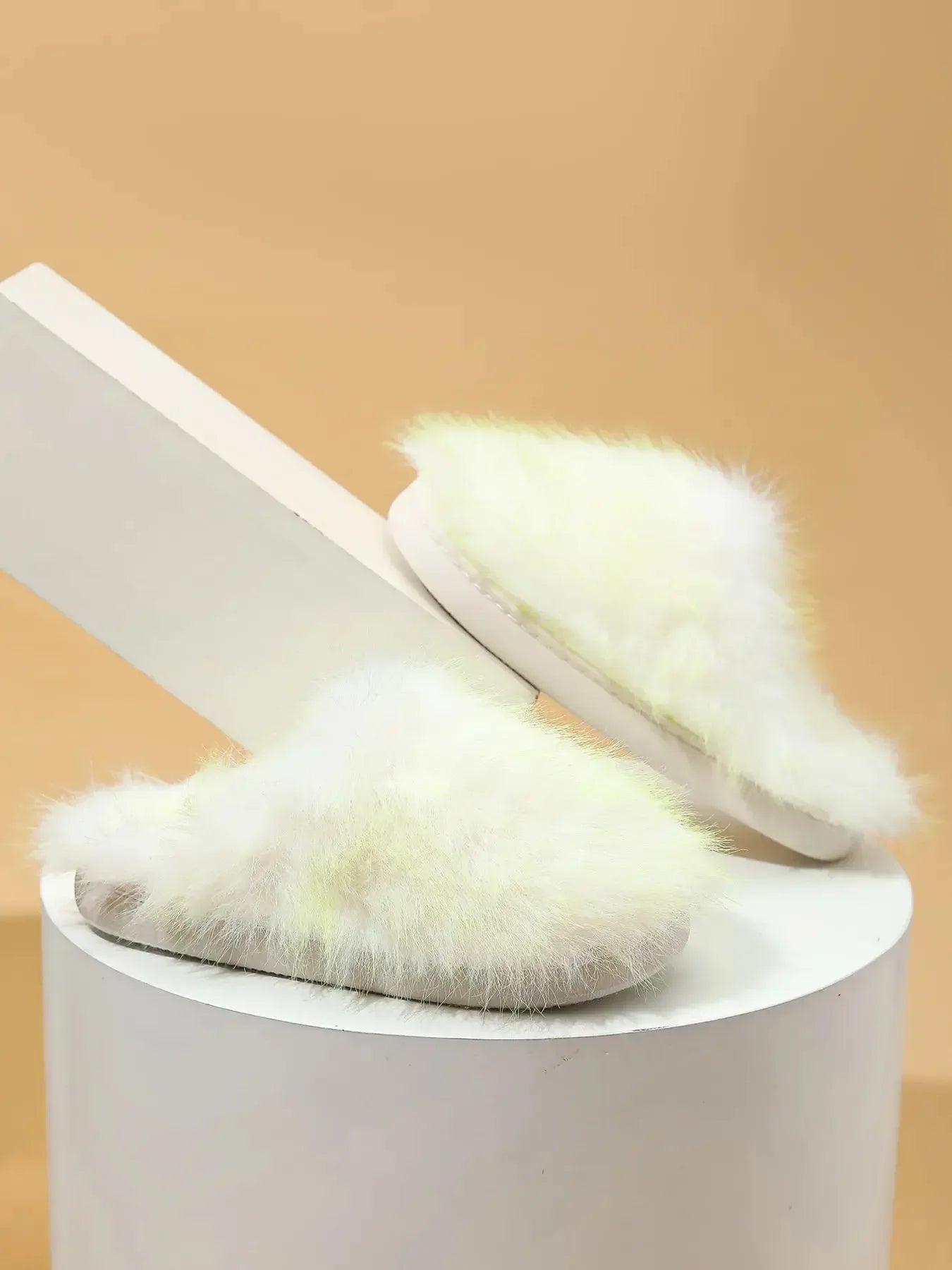 Fuzzy Round Toe Slippers - Plush Fashion Hub