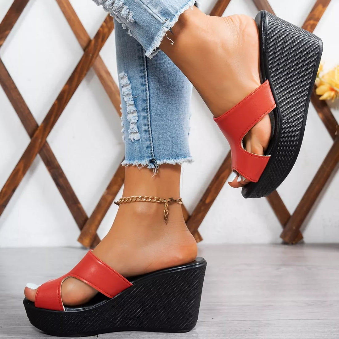 Stylish summer sandals laid out on a bright background showcasing 2026 trends