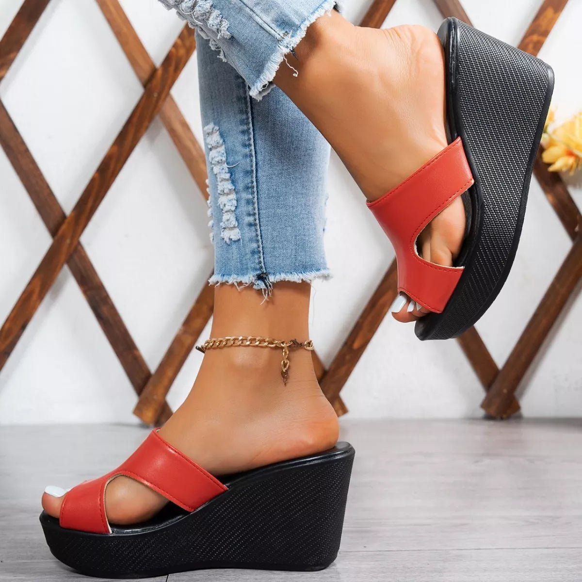 Stylish summer sandals laid out on a bright background showcasing 2026 trends