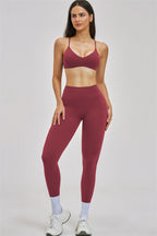 Fitglutes Activewear Zenith sports bra and leggings 2-piece set, sleek gymwear with supportive sports bra and matching leggings.