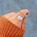 Flower epoxy gum oil inlaid zircon ring with floral design and sparkling zircon accents, crafted by Shopimist.