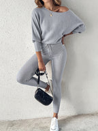 FitiqueFit long-sleeve pullover and high-waist drawstring pants two-piece set, stylish and comfortable activewear ensemble.