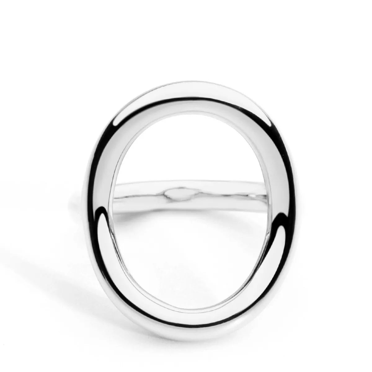 18K gold-plated copper round ring with a smooth finish, showcasing a stylish and elegant jewelry piece.