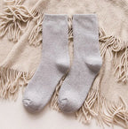 Thick cotton women's thermal socks for autumn and winter, cozy and warm, designed for cold weather comfort.