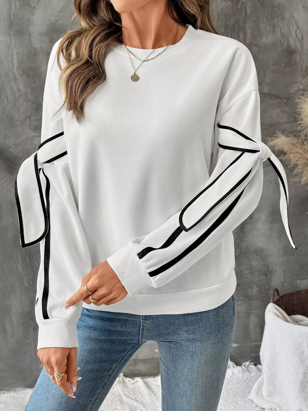 Trendsi side striped round neck sweatshirt, cozy long sleeve top with stylish side stripe details, casual comfortable clothing.
