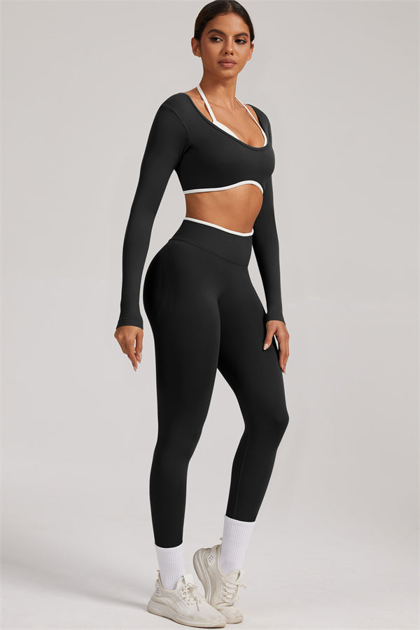 Fitglutes Activewear long sleeve crop top and leggings 2-piece set, stylish gymwear for workout and fitness activities.