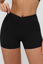 Fitglutes Activewear crop top and shorts 2-piece set, stylish gymwear with fitted crop top and matching athletic shorts for workouts.