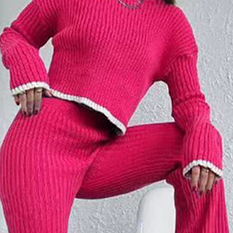 Women’s casual color-block two-piece set from Plush Fashion Hub featuring a relaxed fit and vibrant color blocks.