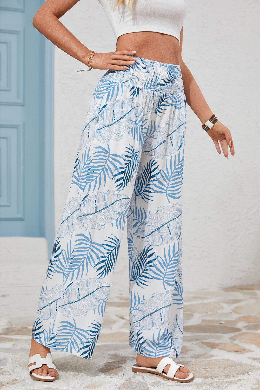 Threaded Pear Sophie waistband wide-leg pants in soft fabric, featuring a relaxed fit and stylish design.