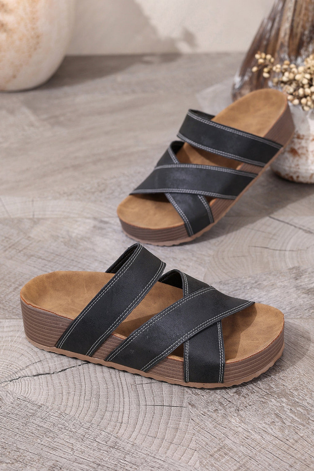 Threaded Pear Kathryn Band Retro Platform Slippers with cushioned soles and stylish strap design on a neutral background.