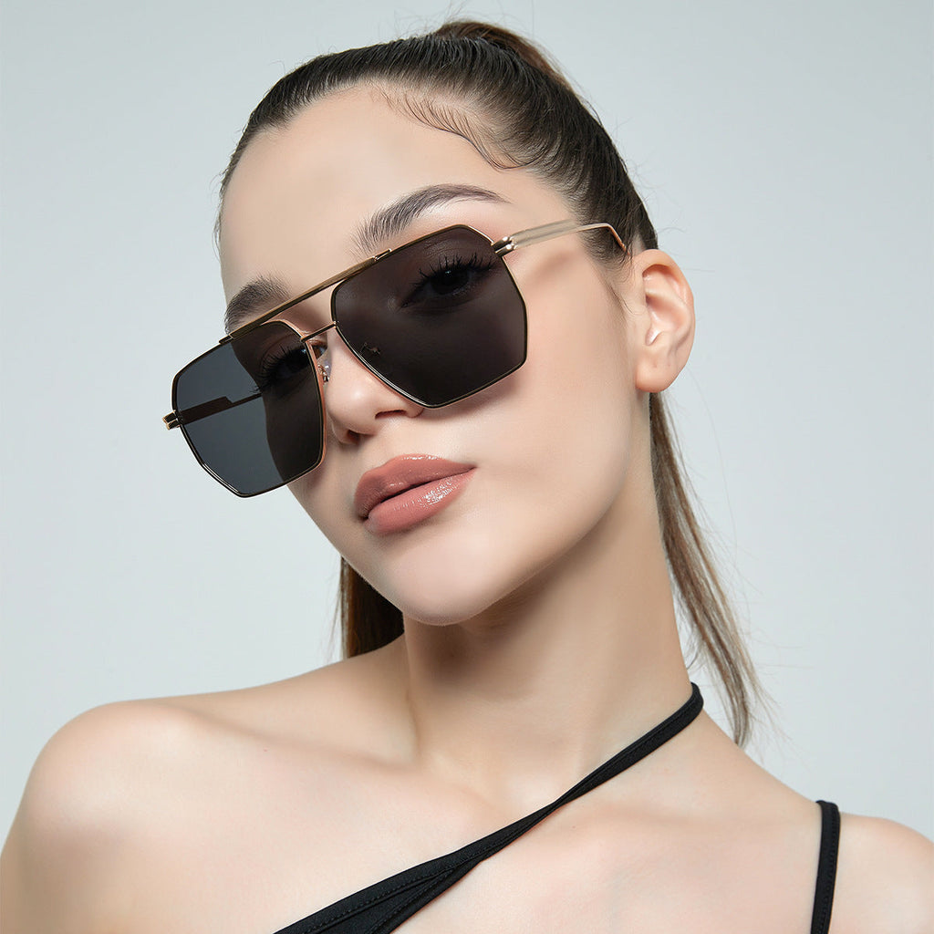 FitiqueFit double beam large frame sunglasses with retro style, UV400 protection, and bold design, shown on a model.