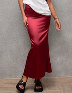 Bella Mia women's spring summer satin skirt with artificial silk fabric, casual hip-length satin skirt for women.