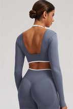 Fitglutes Activewear long sleeve crop top and leggings 2-piece set, stylish gymwear for workout and active lifestyle.