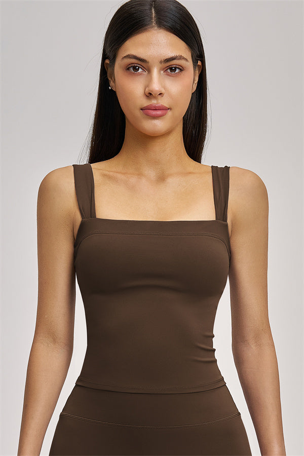 Fitglutes activewear Swoon Tank Top and shorts 2-piece set, stylish gymwear for workout and sports activities.