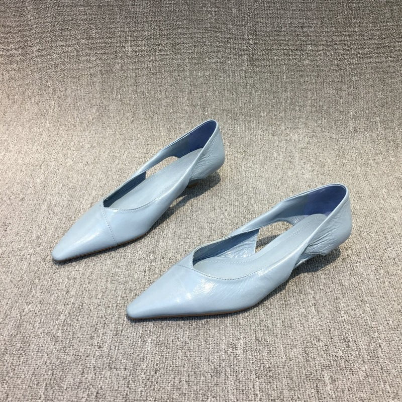 Pointed hollow low heel shoes