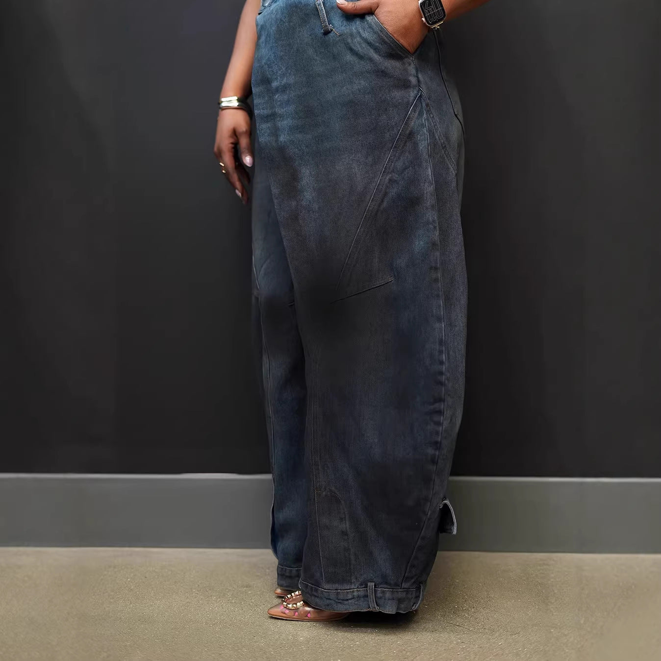 Retro Distressed Reversed-Waist Denim Jeans
