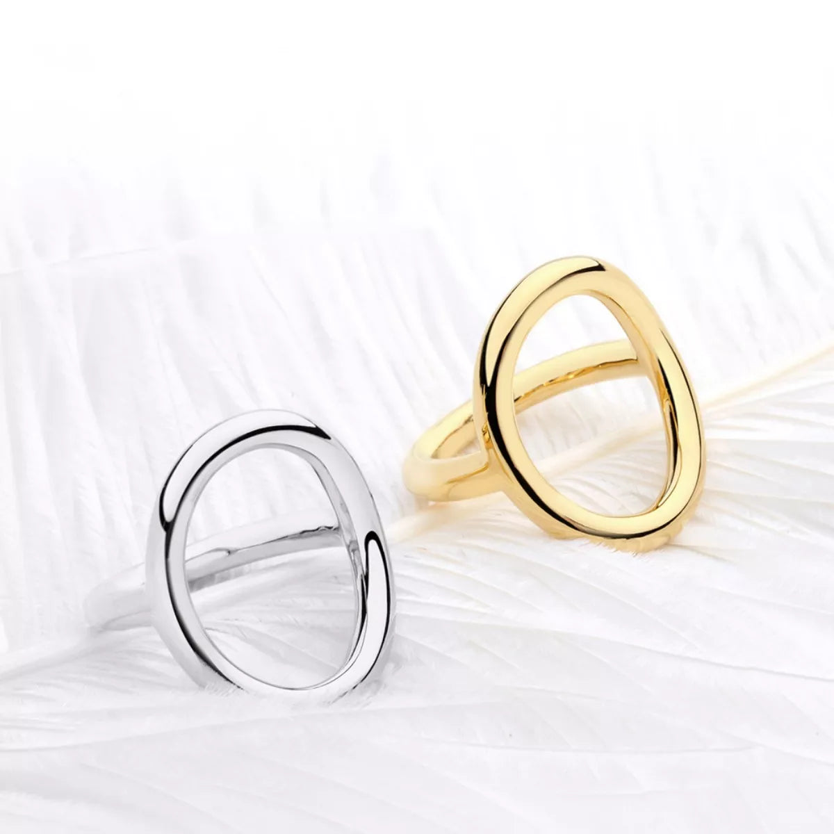 18K gold-plated copper round ring with a smooth finish, showcasing a sleek and elegant jewelry design.