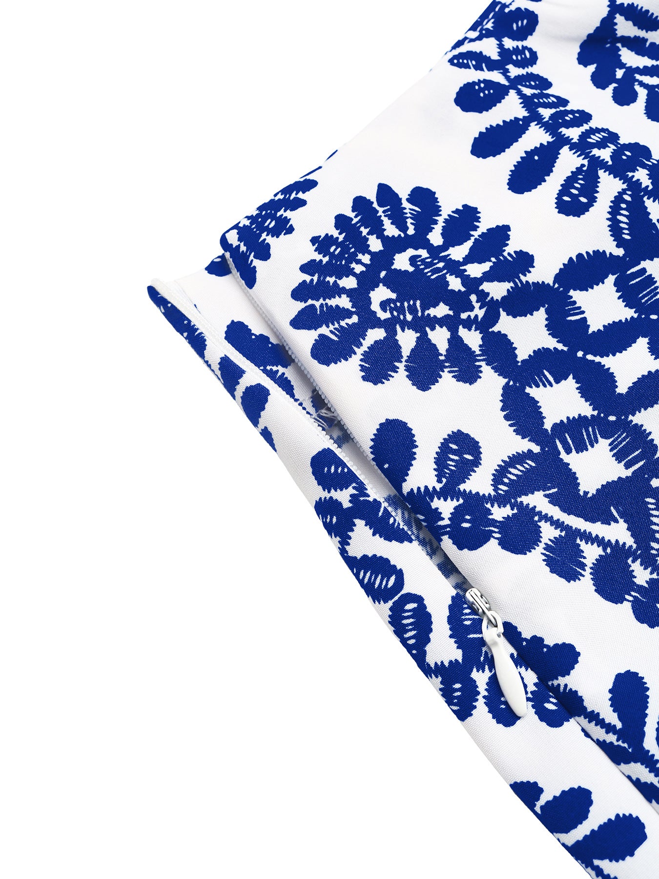 Printed tie-front skort for women featuring a high-waist casual design from Plush Fashion Hub, shown with a stylish front tie detail.