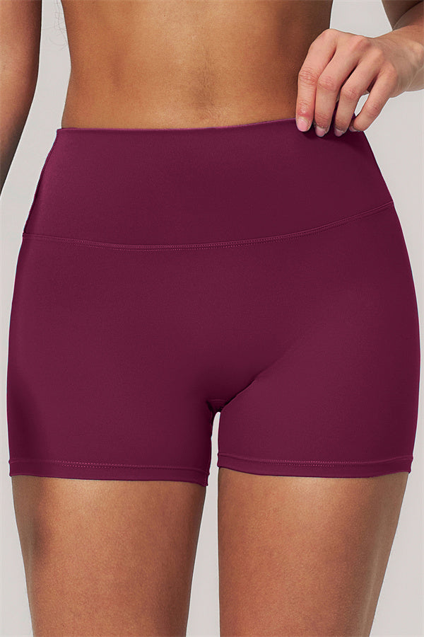 Fitglutes Activewear The Rapture T-shirt and shorts 2-piece set, sporty gymwear with stylish T-shirt and matching shorts for workouts.
