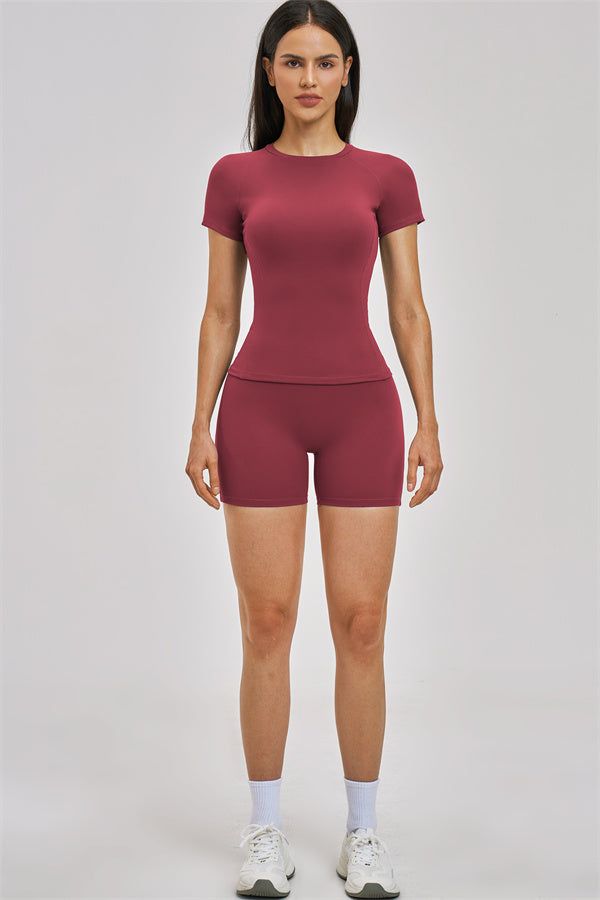 Fitglutes Activewear Zenith T-shirt and shorts 2-piece set, athletic gymwear for workout and sports activities.