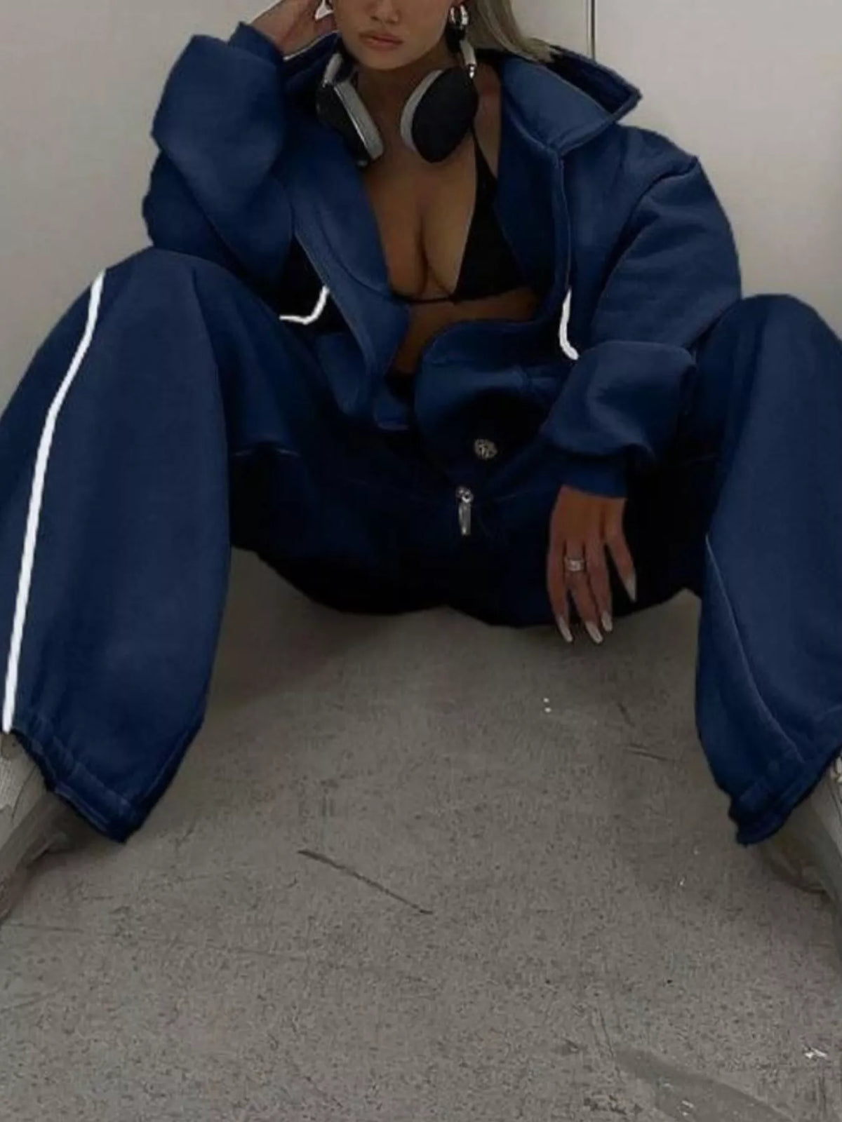 Trendsi cropped zip-up hoodie and wide-leg sweatpants lounge set, featuring a comfortable hoodie and matching relaxed-fit sweatpants.