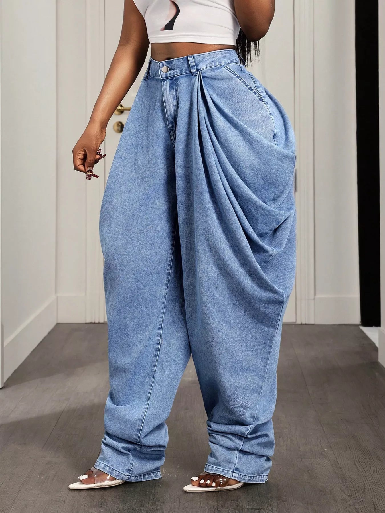 Baggy ruched jeans from Plush Fashion Hub featuring a relaxed fit and ruched detailing, perfect for casual, trendy outfits.
