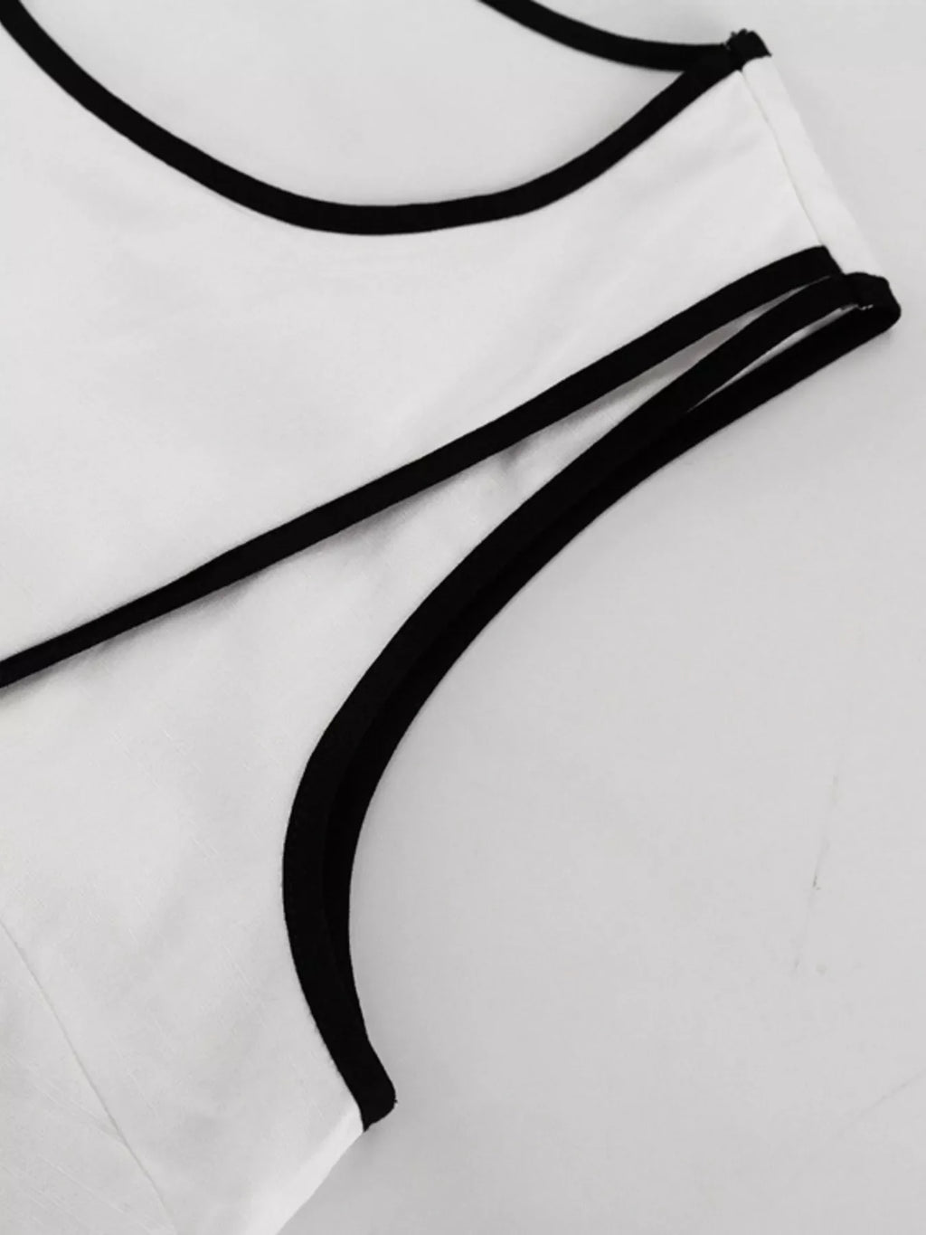 Contrast trim sleeveless top and wide-leg pants set by Shopimist, featuring stylish design and comfortable fit.