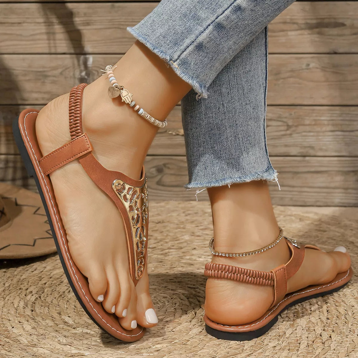 Shopimist toe post flats sandals with minimalist design, featuring a comfortable strap and open-toe style for casual wear.