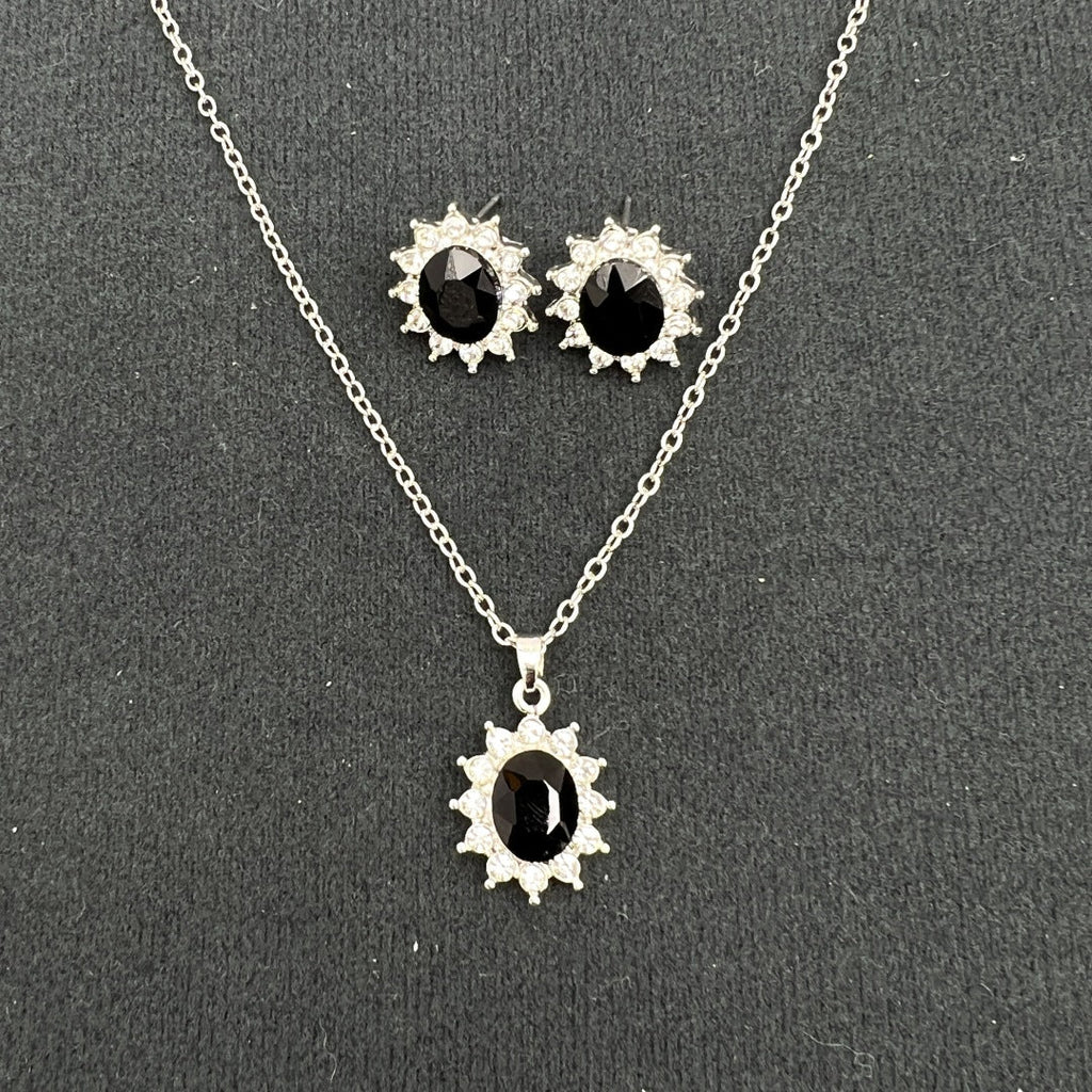 European and American fashion sunflower zircon ear stud necklace set by Plush Fashion Hub, featuring sunflower motifs and sparkling zircon accents.