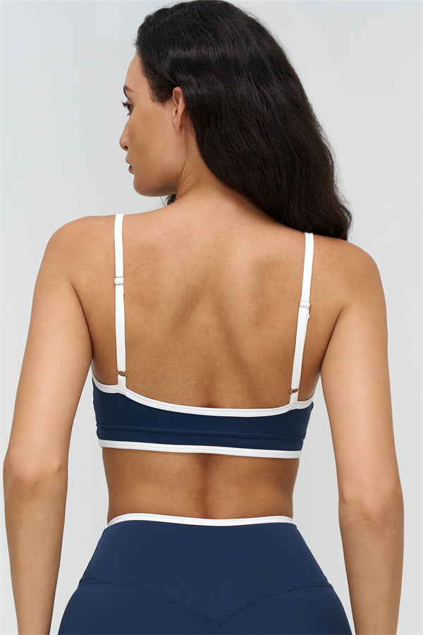 Fitglutes Activewear sports bra and leggings 2-piece set with contrast design for workout or gym sessions.
