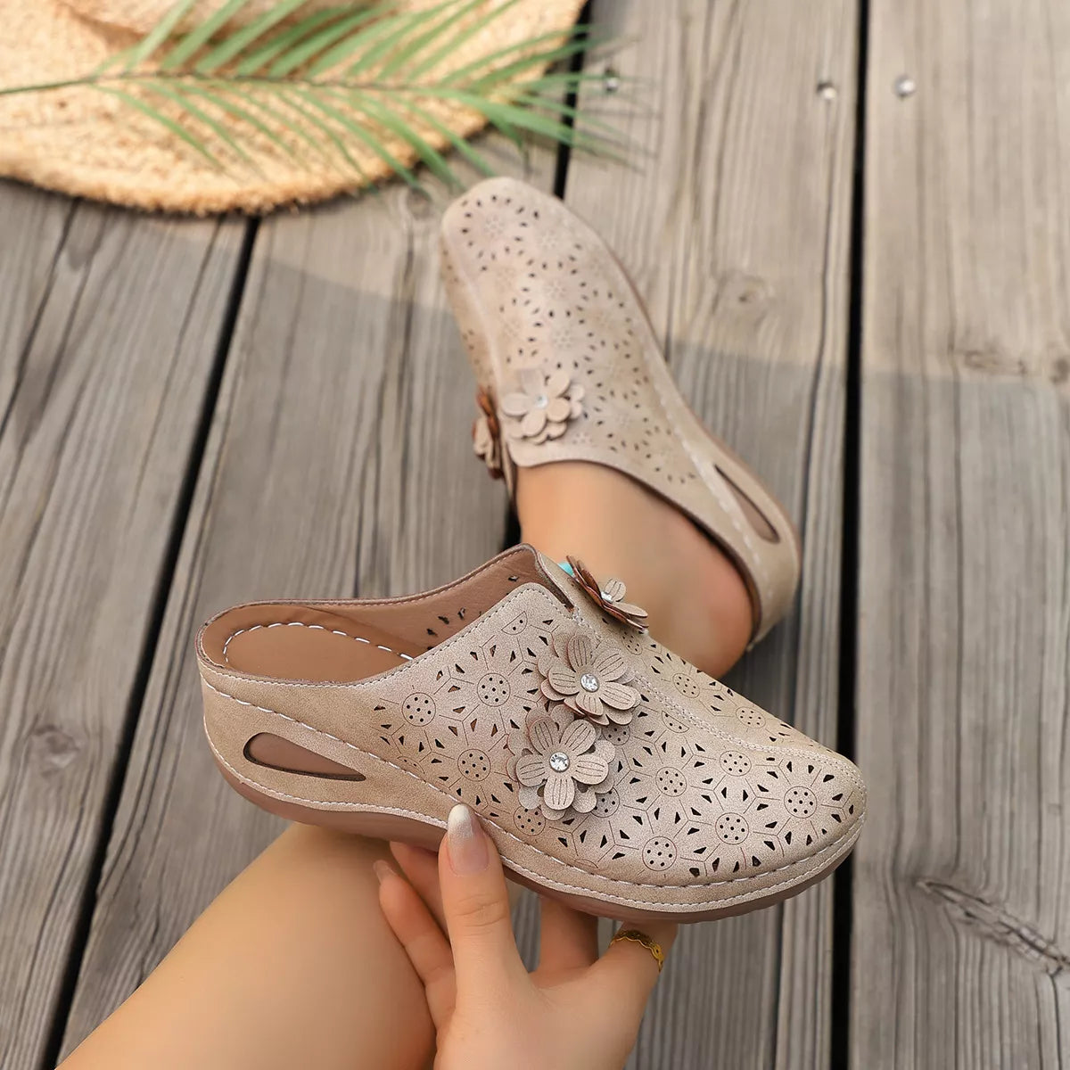 Shopimist floral decor round toe sandals with colorful floral accents and comfortable design for casual wear.