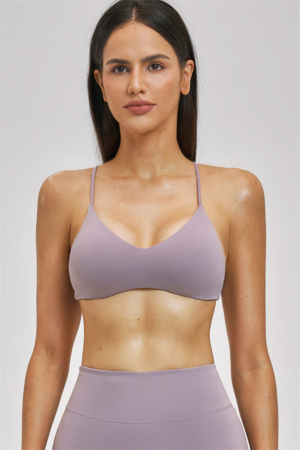 Fitglutes Activewear sports bra and leggings 2-piece set, stylish gymwear with comfortable fit, in vibrant color for workout sessions.