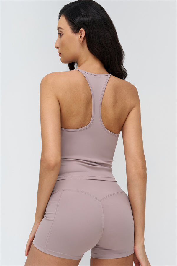 Fitglutes Activewear crop top and shorts 2-piece set, stylish gymwear and workout clothes for active fitness routines.