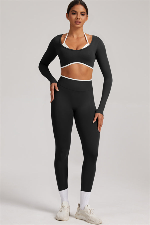 Fitglutes Activewear long sleeve crop top and leggings 2-piece set, stylish gymwear and sportswear for workout and active use.