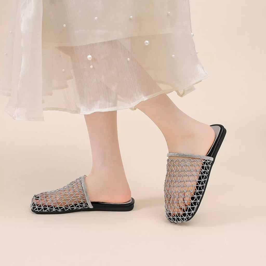 Shopimist round toe platform sandals with chunky soles and adjustable straps, stylish and comfortable for summer wear.
