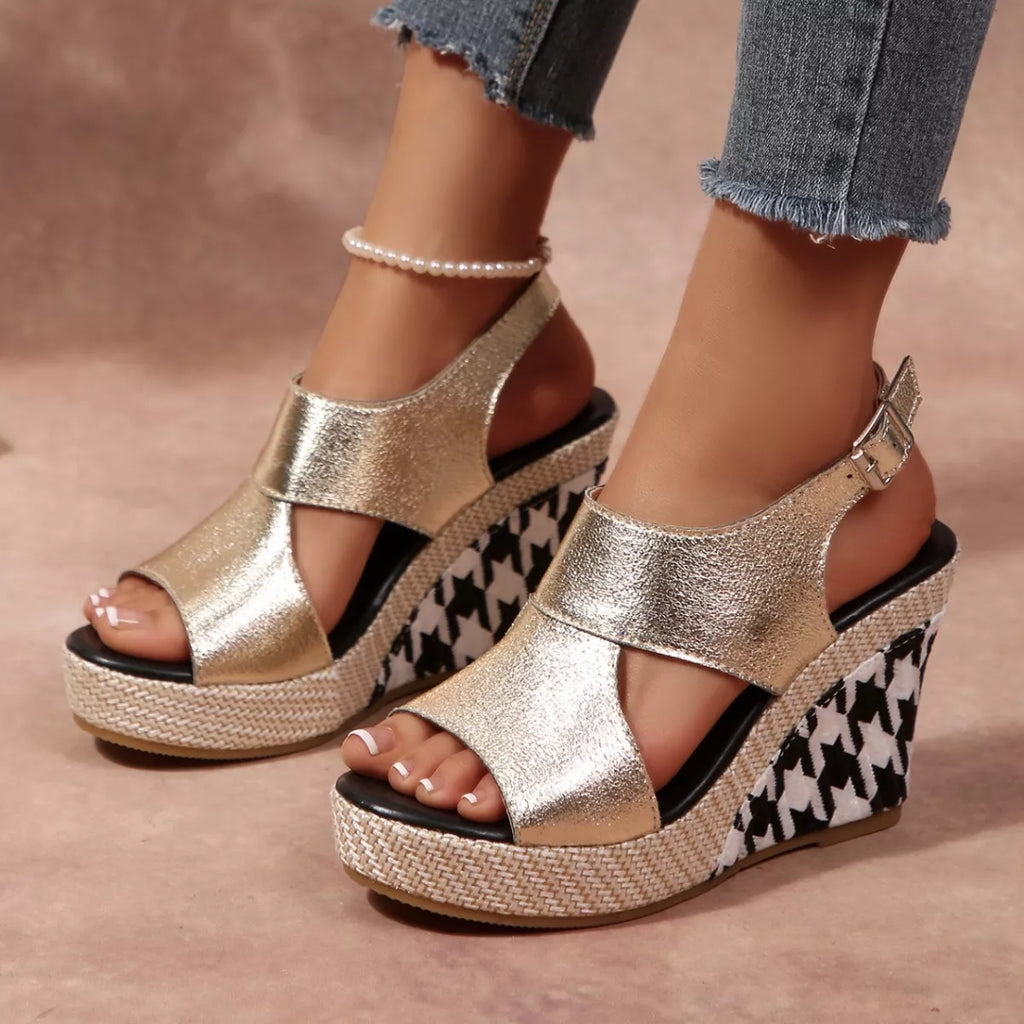 Shopimist open toe wedge sandals featuring a stylish design with a comfortable platform and ankle strap, perfect for summer wear.