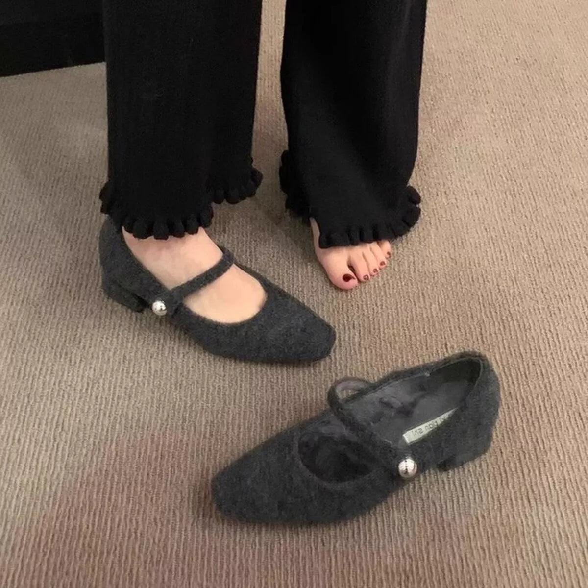 Elegant Trendsi block heel loafers in black with sleek design and comfortable sole, perfect for stylish casual or formal outfits.