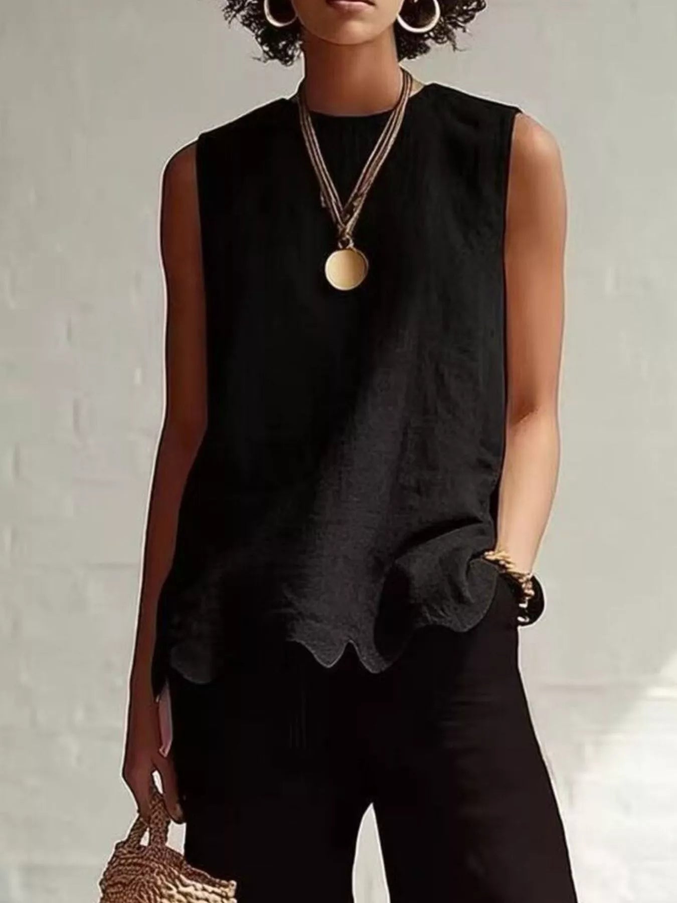 Plus size Shopimist scalloped hem sleeveless tank top with a full size fit, featuring a stylish scalloped neckline and armholes.