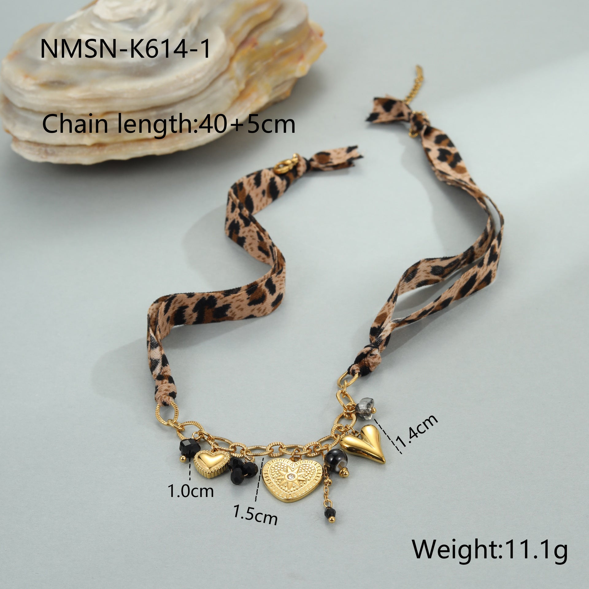 Leopard Series Love Sun Pendant made of stainless steel, featuring a detailed sun and leopard design, from Plush Fashion Hub.