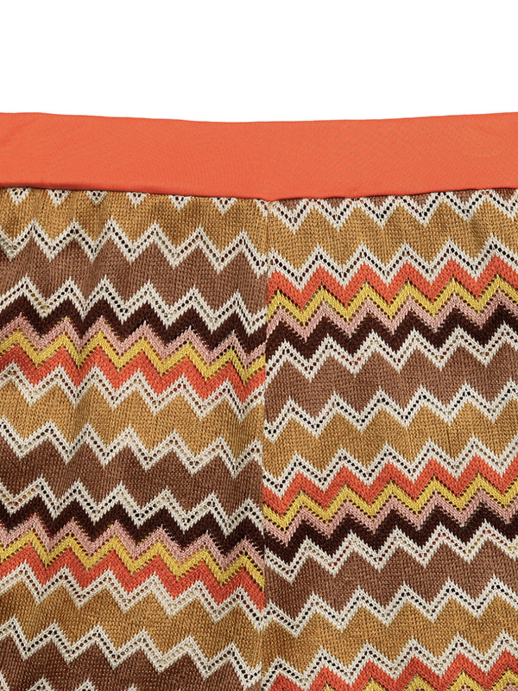 Women’s zigzag knit tank top and shorts two-piece lounge set by Trendsi, featuring a stylish matching knit fabric in a relaxed fit.