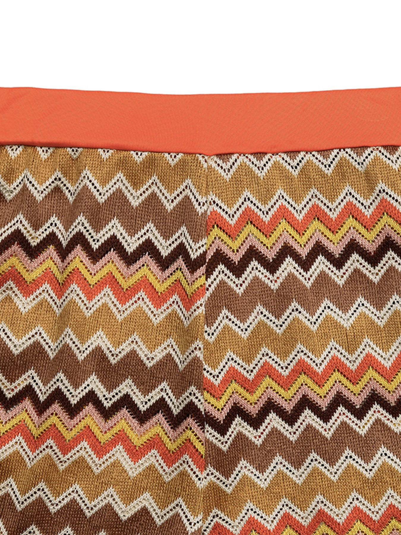 Women’s zigzag knit tank top and shorts two-piece lounge set by Trendsi, featuring a stylish matching knit fabric in a relaxed fit.