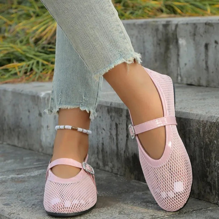 Women's breathable mesh flat sandals with round toes, summer shoes by Trendsi, featuring open-toe design and comfortable soles.