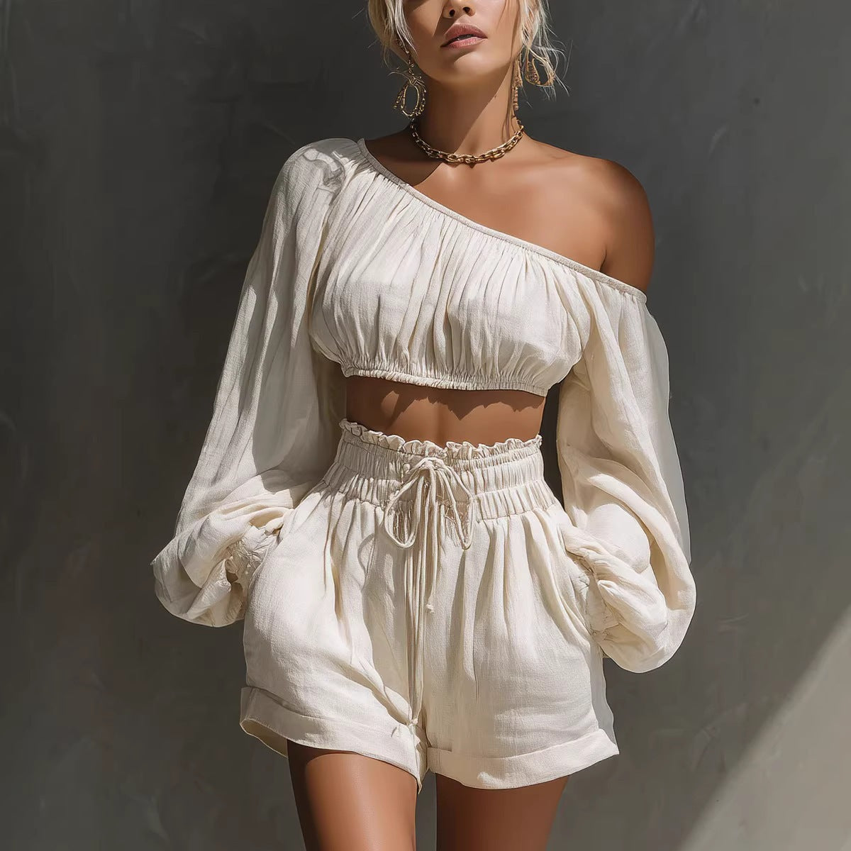 Shoulder long sleeved short top+high waisted casual shorts set for women
