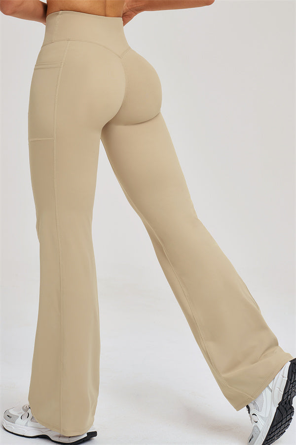 Fitglutes Activewear Sizzle T-shirt and flared leggings 2-piece set, stylish gymwear for workout and active lifestyle.