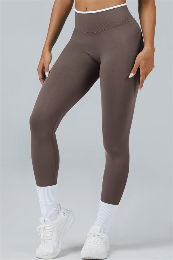 Fitglutes Activewear long sleeve crop top and leggings 2-piece set, stylish gymwear for workouts and active lifestyles.