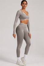 Fitglutes Activewear long sleeve crop top and leggings 2-piece set, stylish gymwear designed for workout and active lifestyles.