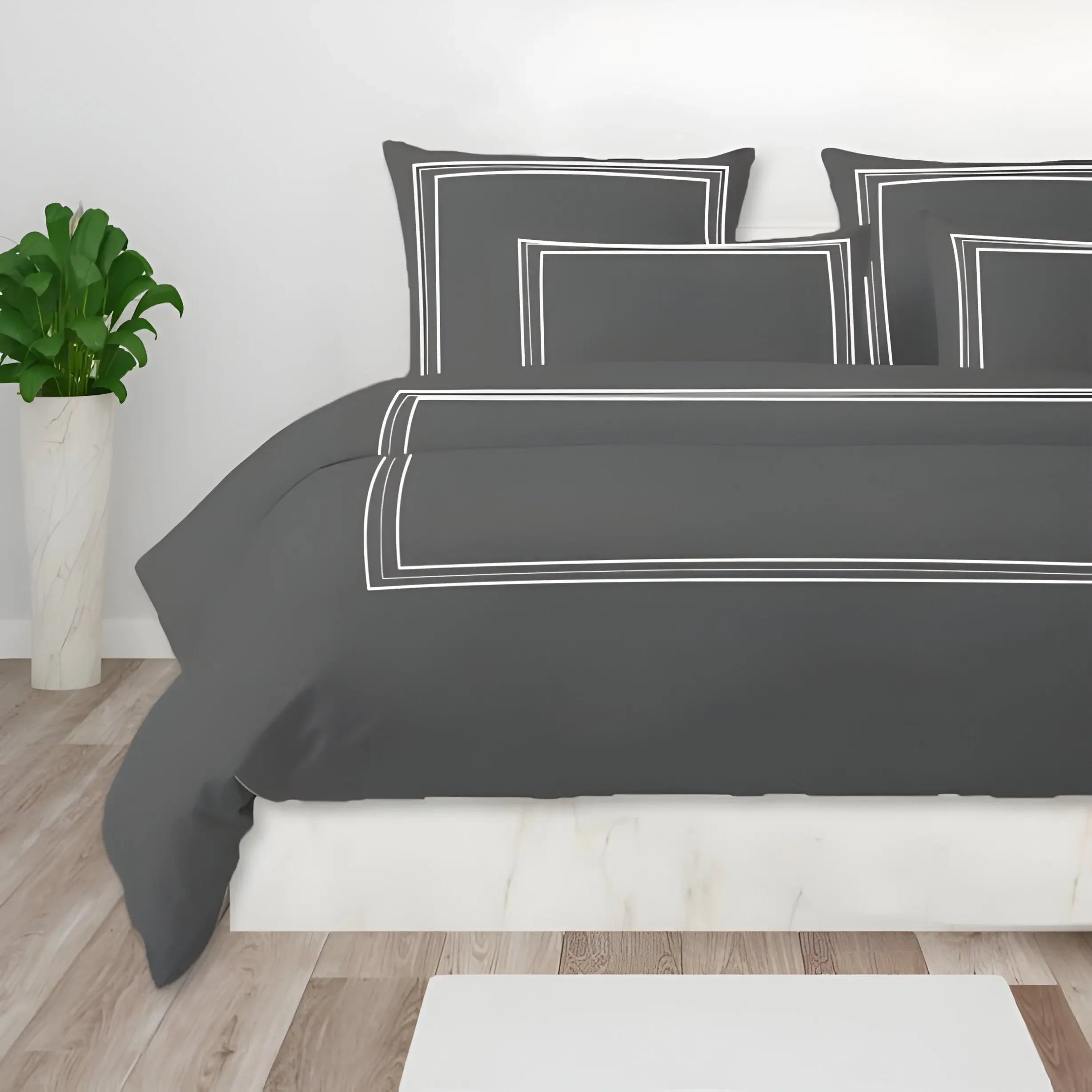 400TC Cotton Classic Luxurious Embroidery Sateen Solid Duvet Cover Set - Plush Fashion Hub