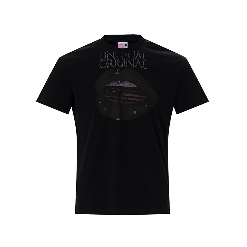Eprolo lips print short-sleeved shirt featuring bold red lips design on soft fabric, casual and stylish for everyday wear.