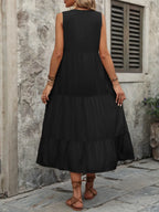 Ivy Lane women's sleeveless button-down dress with notched neck, made of 100% cotton, in a stylish and comfortable design.