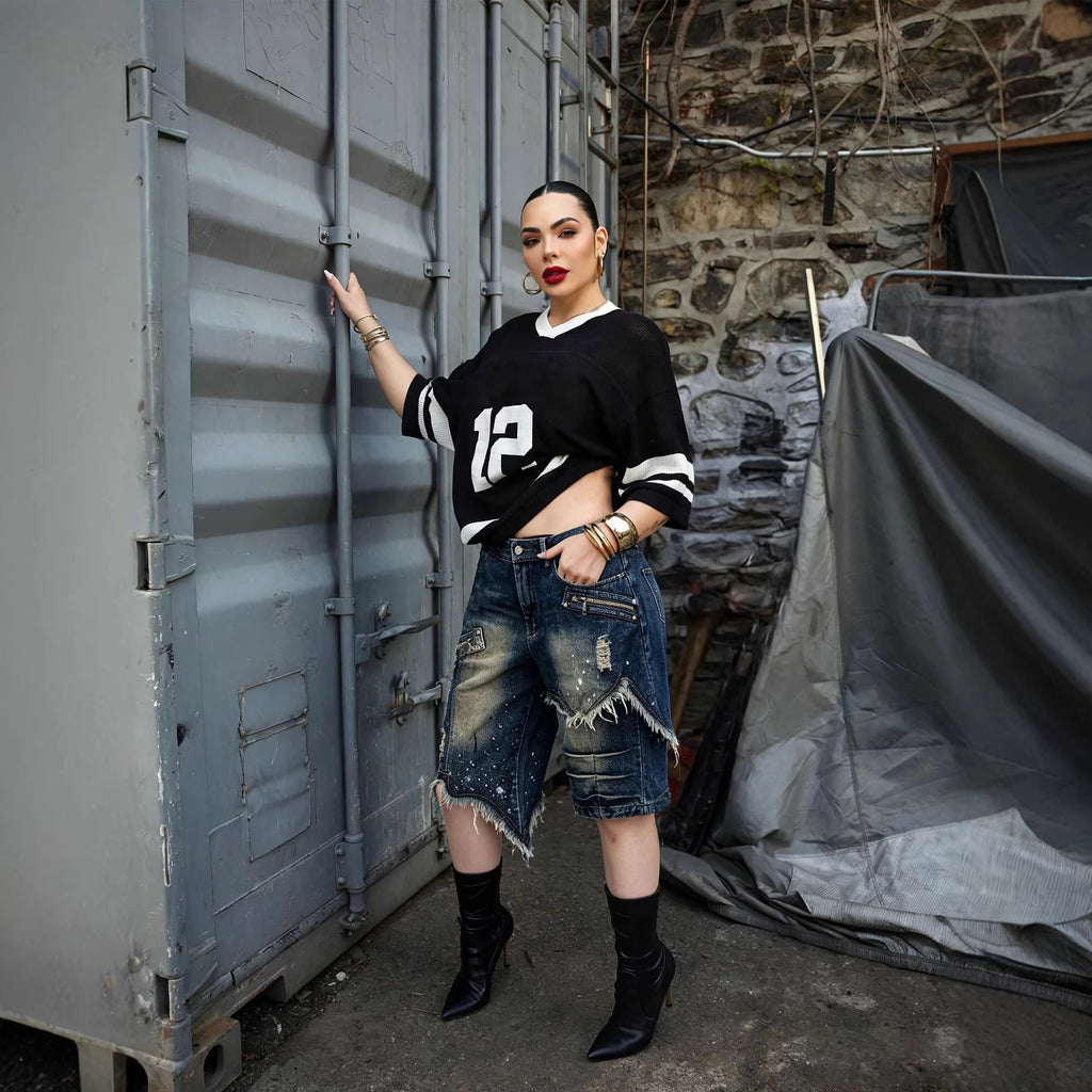 Street Style Asymmetric Frayed Hem Five-Pocket Denim Shorts